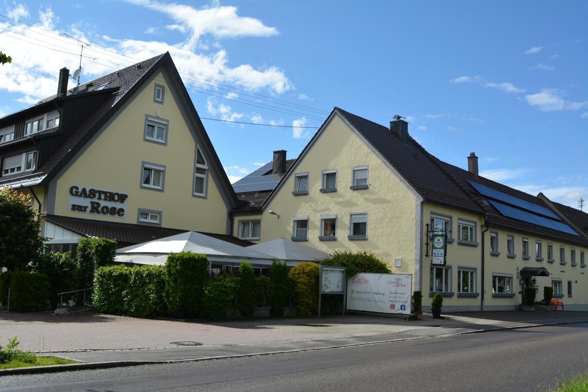 Hotel-Gasthof Zur Rose Weißenhorn 외부 사진