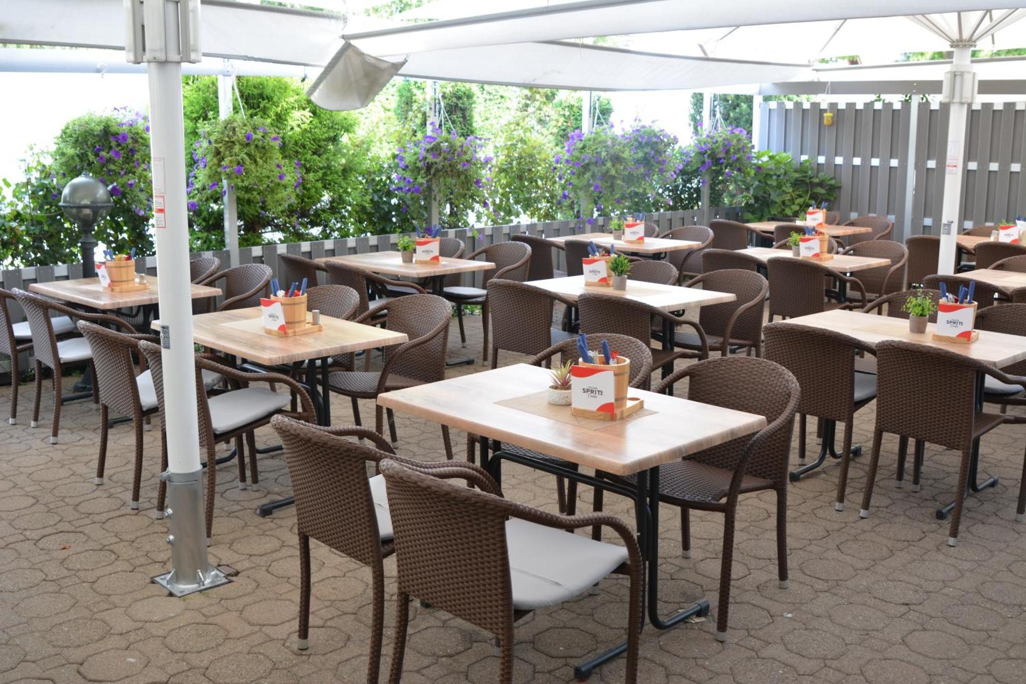 Hotel-Gasthof Zur Rose Weißenhorn 외부 사진