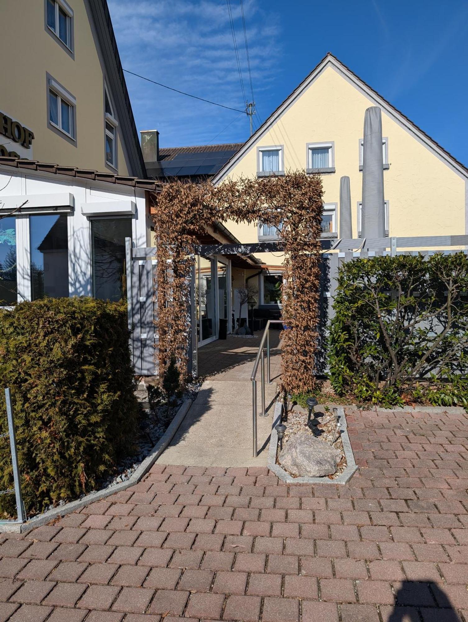 Hotel-Gasthof Zur Rose Weißenhorn 외부 사진